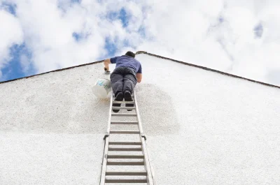 Peinture extérieure aux Prés — façades et ravalement